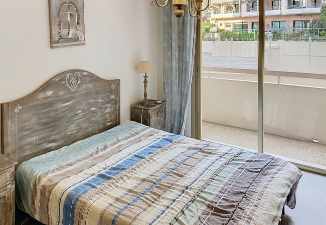 Apartment in Cannes - Bel appartement à 2 pas des plages 151L/DEBL Apartment in Cannes - Bel appartement à 2 pas des plages 151L/DEBL