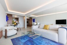 Apartment in Cannes - Situation & vue mer exceptionnelles  215L/HUG