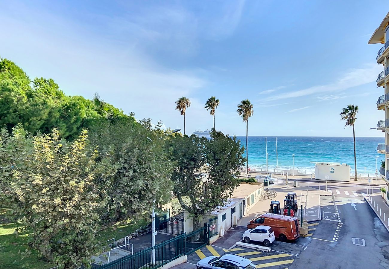 Apartment in Cannes - Emplacement idéal, terrasse vue mer 227L/LHOT