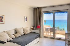 Apartment in Cannes - Très jolie vue mer et emplacement idéal -  243L/RI