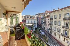 Apartment in Cannes - A 2 pas des plages et centre 324L/TER