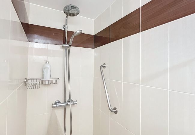 Apartment in Cannes - Situation et vue exceptionnelles 338L/ROLL Apartment in Cannes - Situation et vue exceptionnelles 338L/ROLL