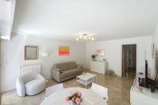 Apartment in Cannes - A deux pas des plages  346L / FRANC