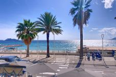 Apartment in Cannes - Emplacement & vue exceptionnels -353L/ERI Apartment in Cannes - Emplacement & vue exceptionnels -353L/ERI