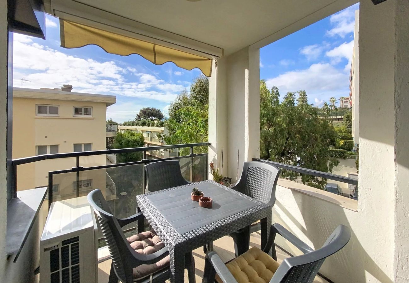 Apartment in Cannes - Bel appartement à deux pas des plages 355L/BEN