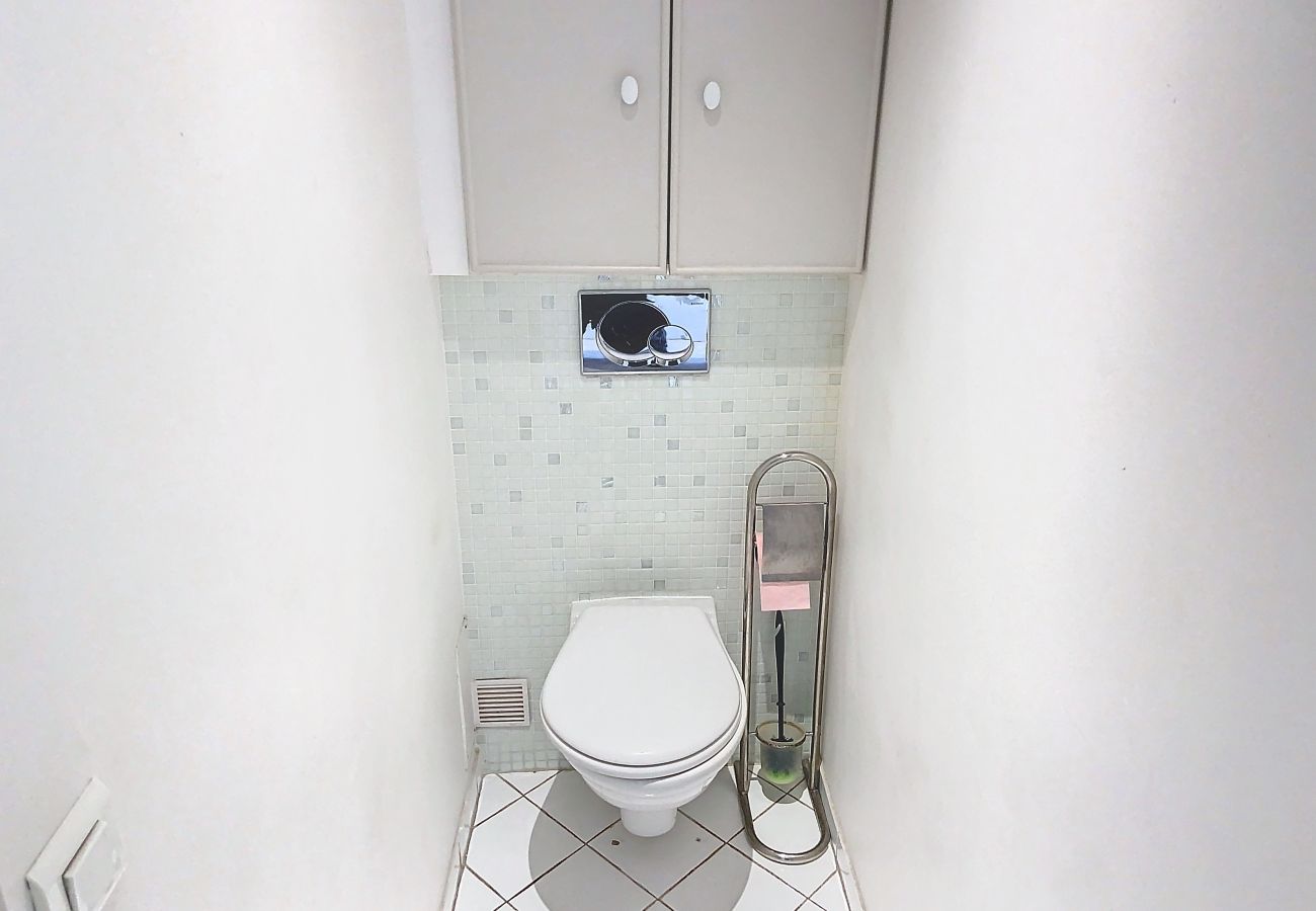 Appartement à Cannes - Bel appartement à 2 pas des plages 151L/DEBL Appartement à Cannes - Bel appartement à 2 pas des plages 151L/DEBL