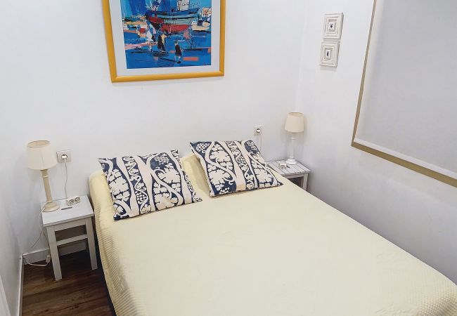 Appartement à Cannes - Emplacement & vue exceptionnels -120L/RO Appartement à Cannes - Emplacement & vue exceptionnels -120L/RO