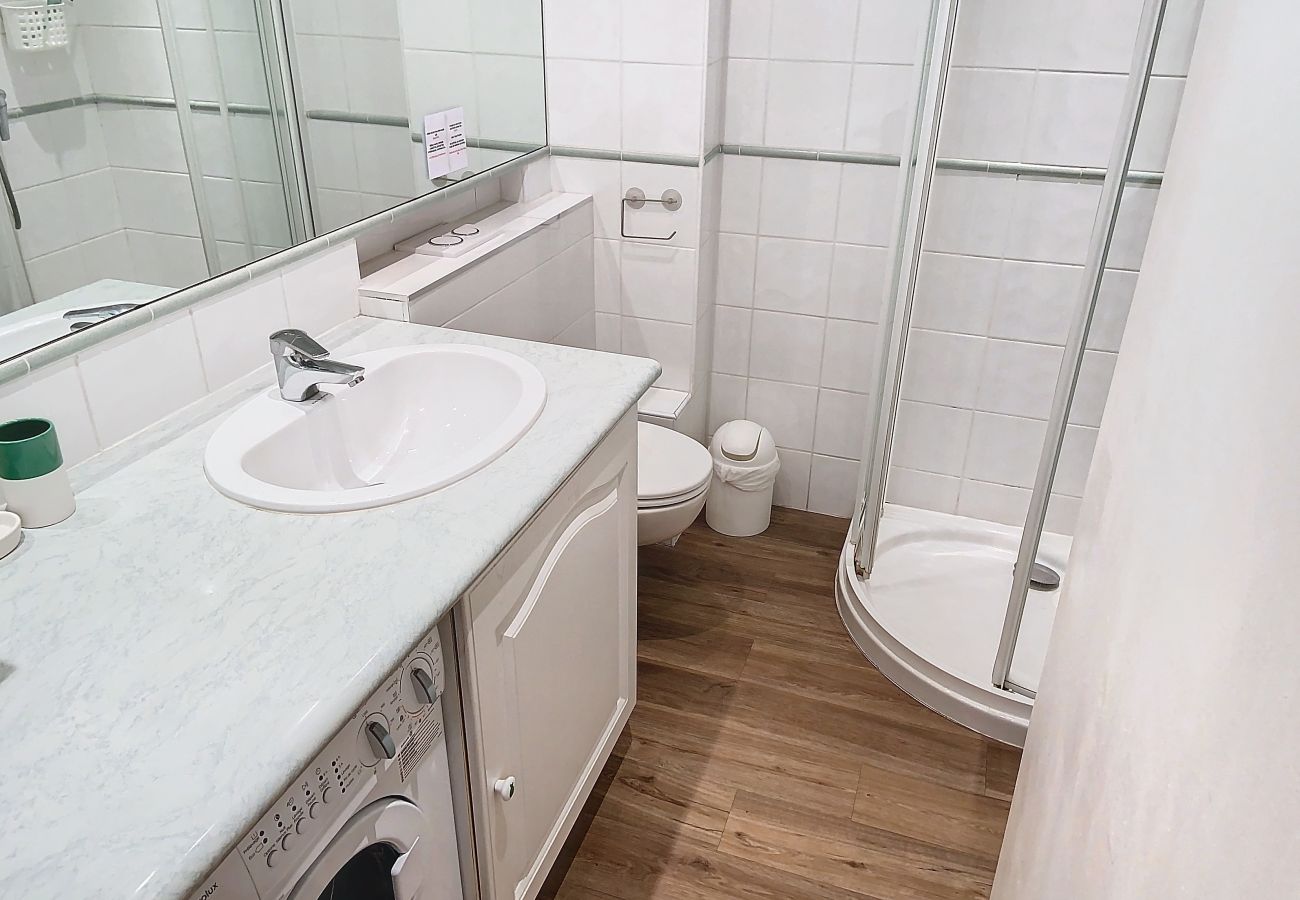 Appartement à Cannes - Emplacement & vue exceptionnels -120L/RO Appartement à Cannes - Emplacement & vue exceptionnels -120L/RO