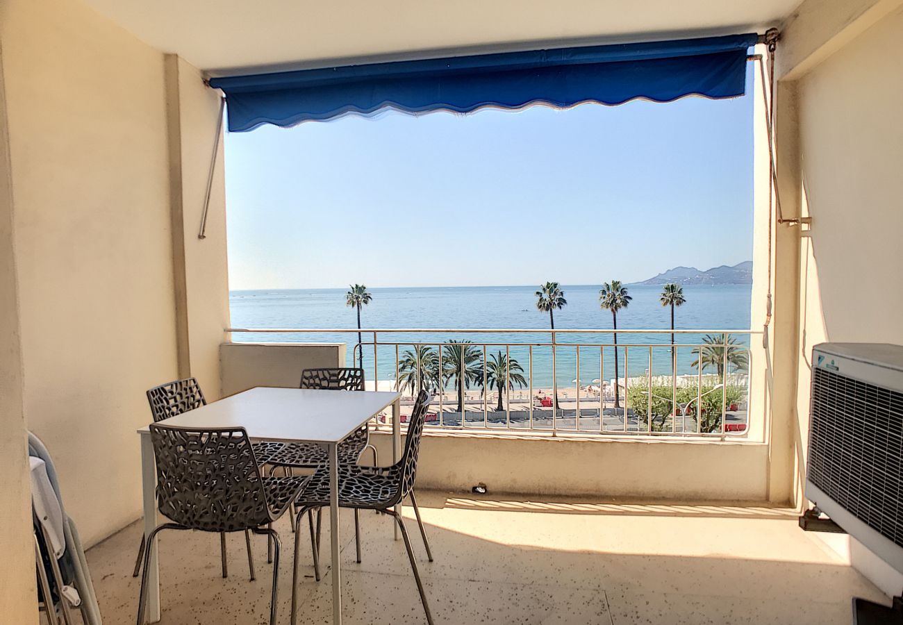Appartement à Cannes - Très jolie vue mer et emplacement idéal -  243L/RI Appartement à Cannes - Très jolie vue mer et emplacement idéal -  243L/RI