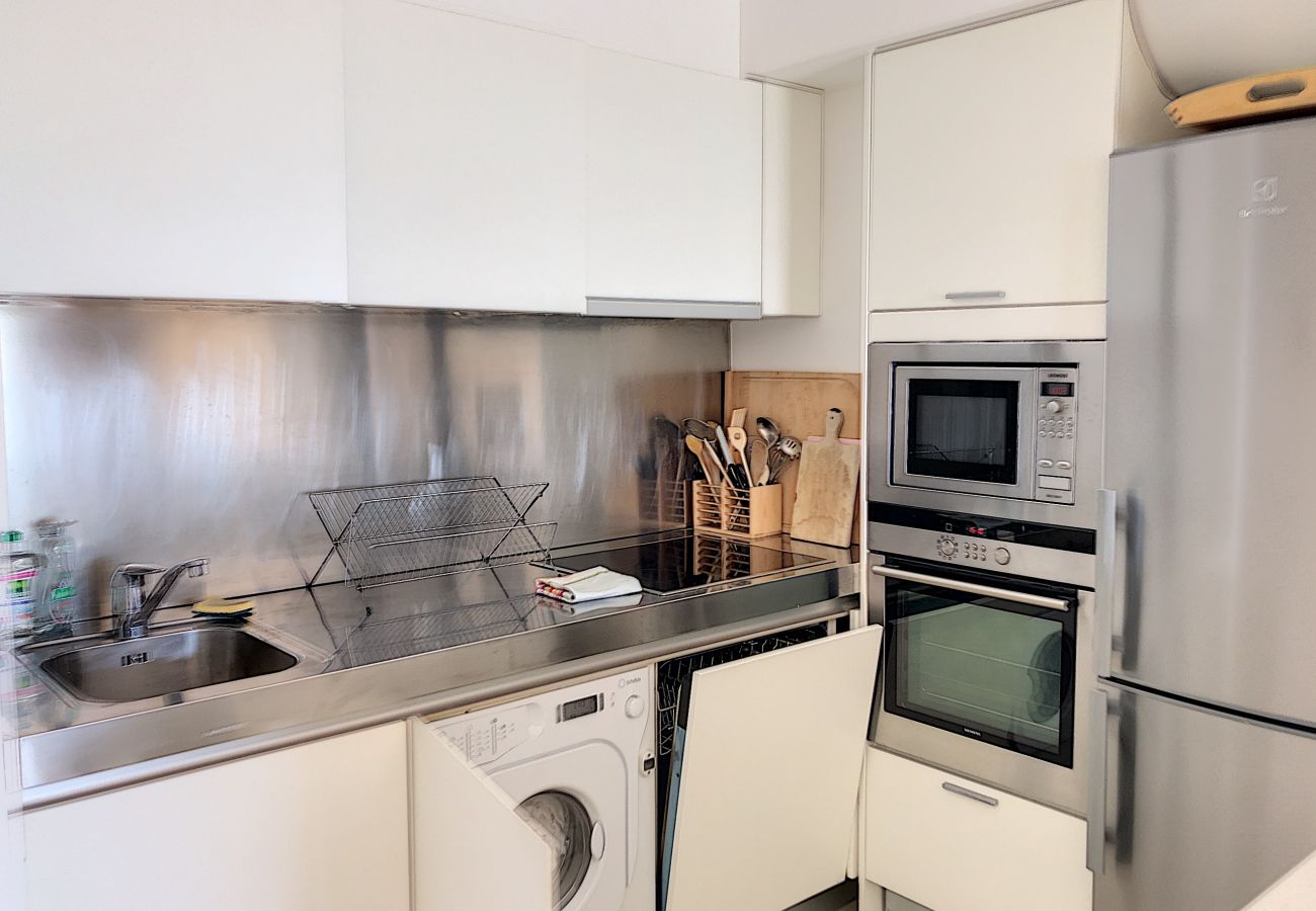 Appartement à Cannes - Très jolie vue mer et emplacement idéal -  243L/RI Appartement à Cannes - Très jolie vue mer et emplacement idéal -  243L/RI