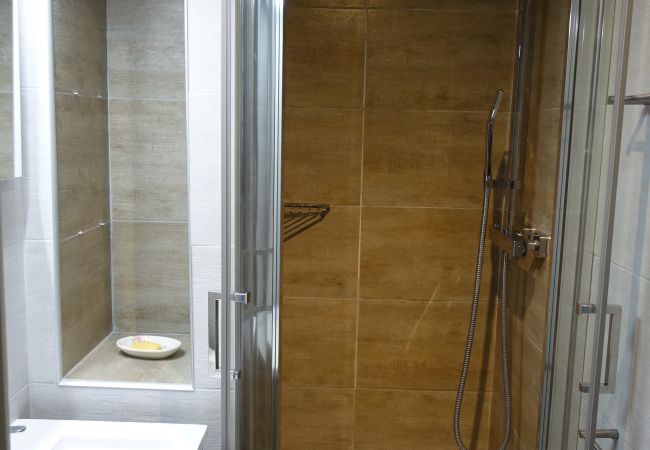 Appartement à Cannes - Grande terrasse, bord de mer, piscine 253L/BAUD Appartement à Cannes - Grande terrasse, bord de mer, piscine 253L/BAUD