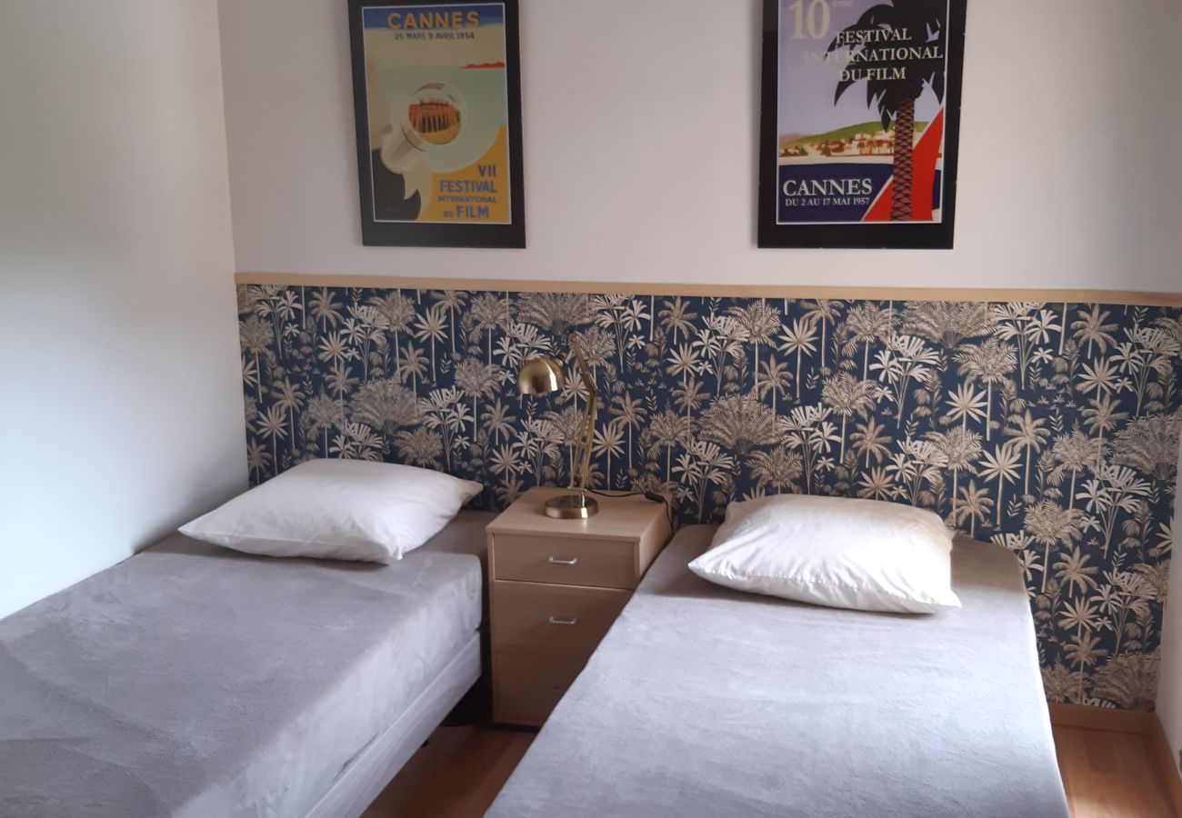 Appartement à Cannes - Grande terrasse, bord de mer, piscine 253L/BAUD Appartement à Cannes - Grande terrasse, bord de mer, piscine 253L/BAUD