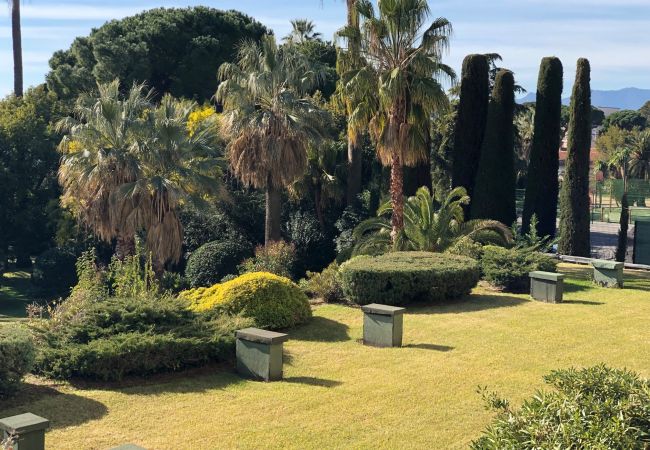 Appartement à Cannes - Terrasse vue mer, proche plages, piscine 258L/TVLV Appartement à Cannes - Terrasse vue mer, proche plages, piscine 258L/TVLV