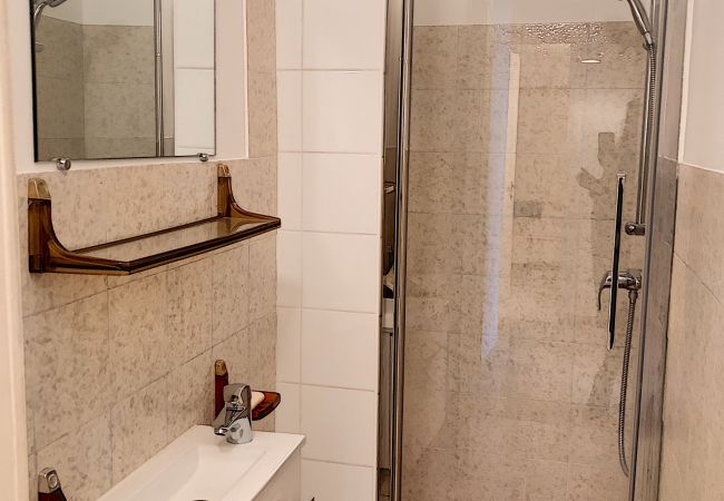 Appartement à Cannes - Terrasse vue mer, proche plages, piscine 258L/TVLV Appartement à Cannes - Terrasse vue mer, proche plages, piscine 258L/TVLV