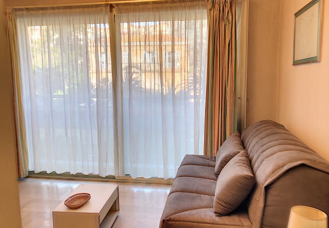 Appartement à Cannes - Terrasse vue mer, proche plages, piscine 258L/TVLV Appartement à Cannes - Terrasse vue mer, proche plages, piscine 258L/TVLV