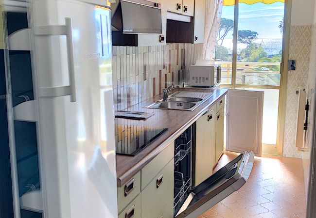 Appartement à Cannes - Terrasse vue mer, proche plages, piscine 258L/TVLV Appartement à Cannes - Terrasse vue mer, proche plages, piscine 258L/TVLV