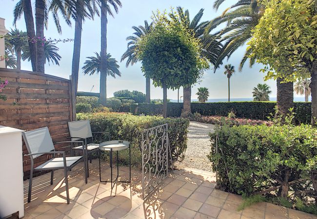 Studio à Cannes - RDJ emplacement idéal 264L/MUN Studio à Cannes - RDJ emplacement idéal 264L/MUN