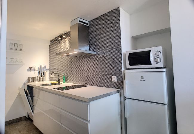 Studio à Cannes - RDJ emplacement idéal 264L/MUN Studio à Cannes - RDJ emplacement idéal 264L/MUN