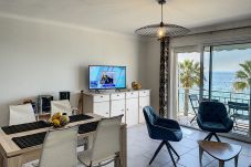 Appartement à Cannes - 2p Vue mer panoramique, superbes prestations 298L