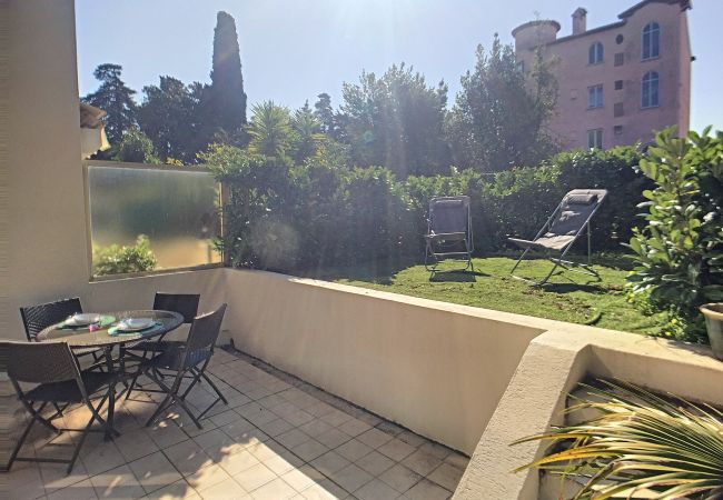 Studio à Cannes - Superbe studio  jardin, terrasse, piscine 307L KAL Studio à Cannes - Superbe studio  jardin, terrasse, piscine 307L KAL