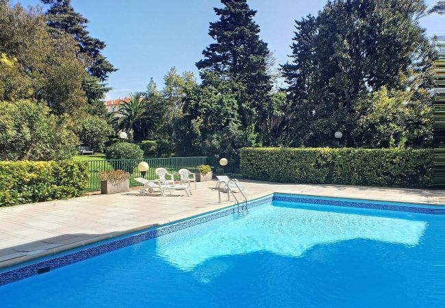 Studio à Cannes - Superbe studio  jardin, terrasse, piscine 307L KAL Studio à Cannes - Superbe studio  jardin, terrasse, piscine 307L KAL