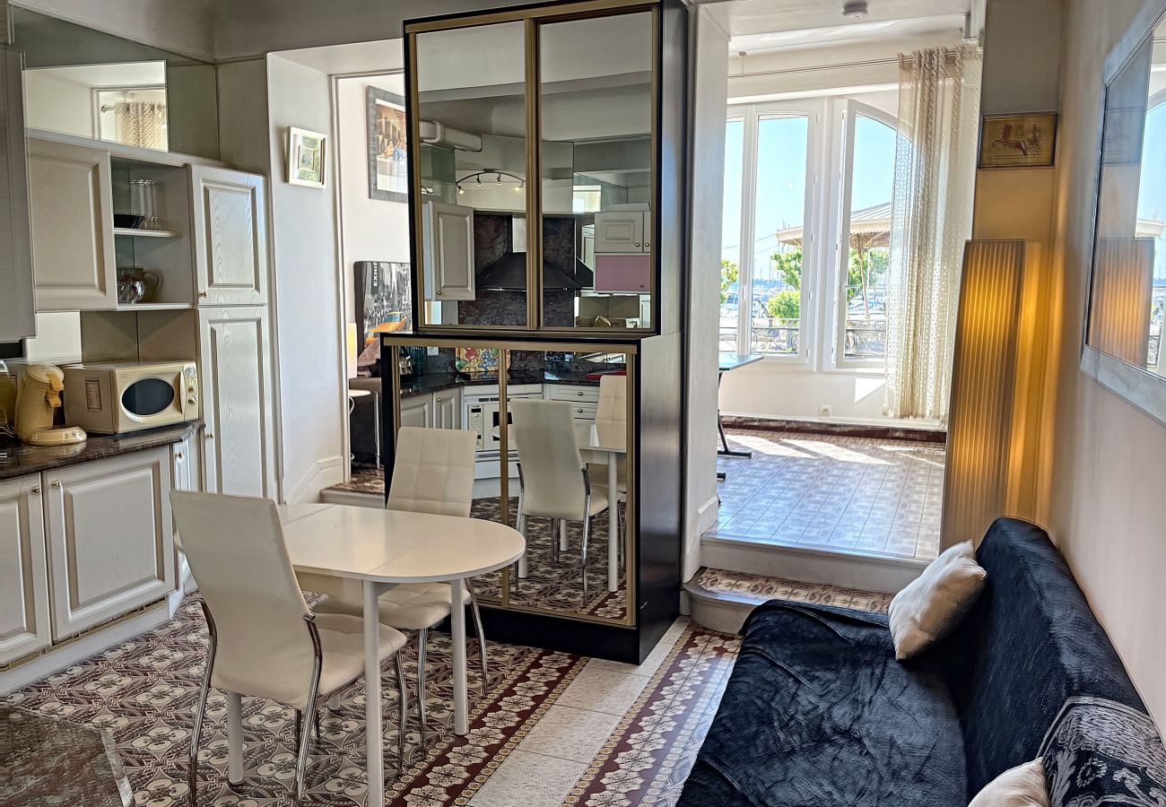 Appartement à Cannes - Studio coeur de Cannes 318L Appartement à Cannes - Studio coeur de Cannes 318L