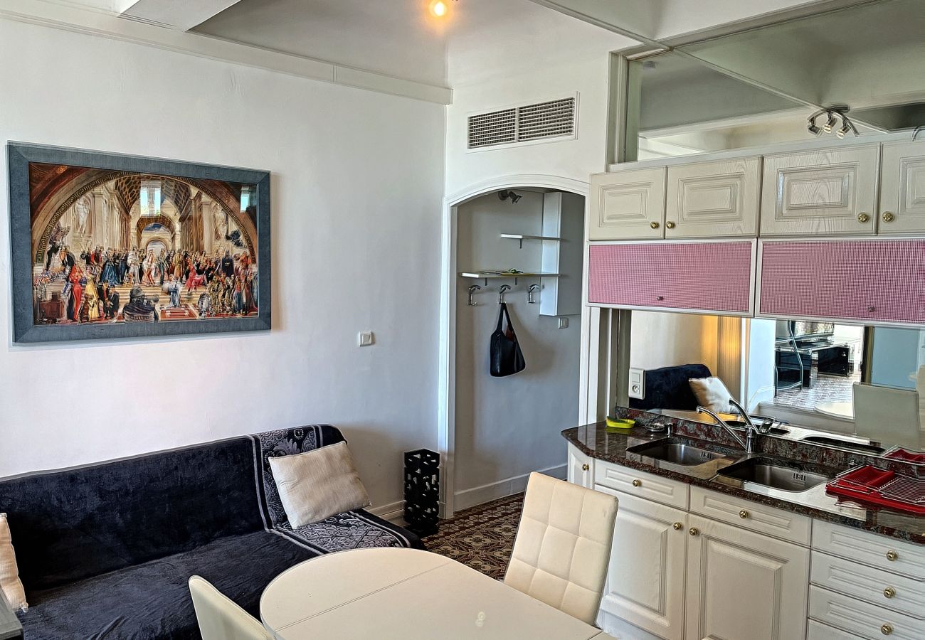 Appartement à Cannes - Studio coeur de Cannes 318L Appartement à Cannes - Studio coeur de Cannes 318L