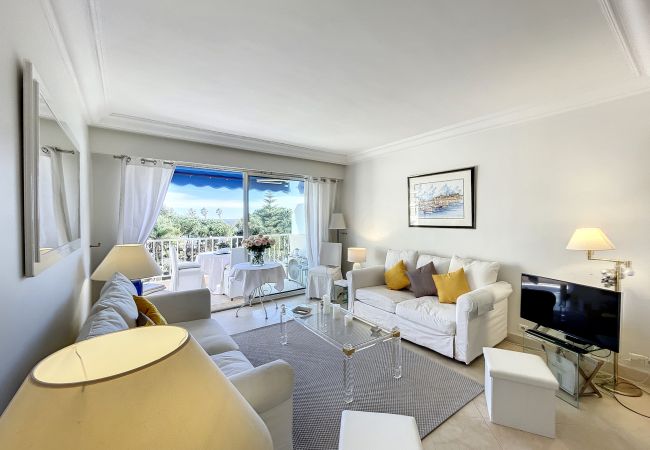 Appartement à Cannes - Emplacement idéal, terrasse vue mer 321L/SEB Appartement à Cannes - Emplacement idéal, terrasse vue mer 321L/SEB