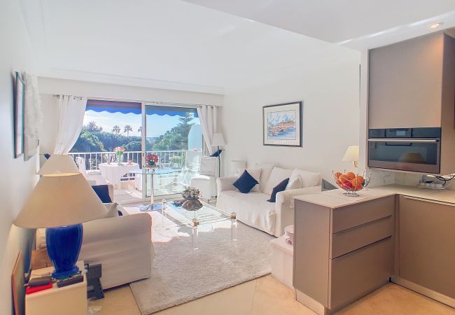 Appartement à Cannes - Emplacement idéal, terrasse vue mer 321L/SEB Appartement à Cannes - Emplacement idéal, terrasse vue mer 321L/SEB