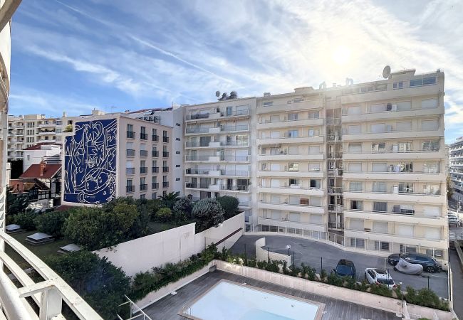 Appartement à Cannes - A deux pas des plages du Midi - 308L/MOUR Appartement à Cannes - A deux pas des plages du Midi - 308L/MOUR