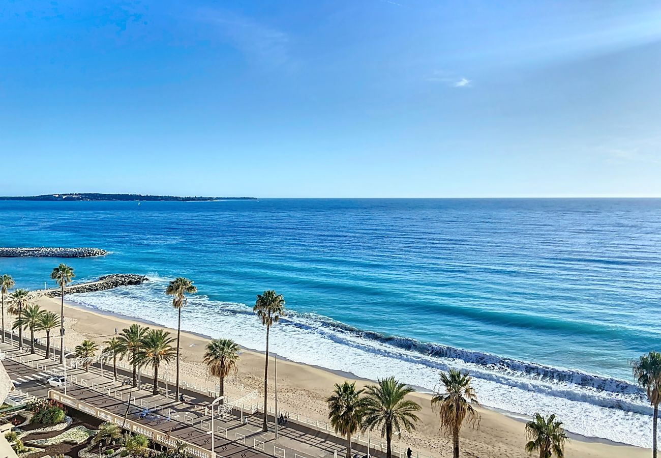 Appartement à Cannes - Situation et vue exceptionnelles 338L/ROLL