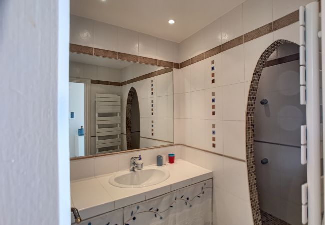 Appartement à Cannes - Superbe vue mer terrasse - 218L MISS Appartement à Cannes - Superbe vue mer terrasse - 218L MISS