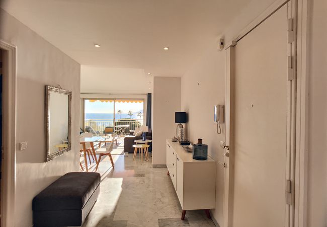 Appartement à Cannes - Superbe vue mer terrasse - 218L MISS Appartement à Cannes - Superbe vue mer terrasse - 218L MISS