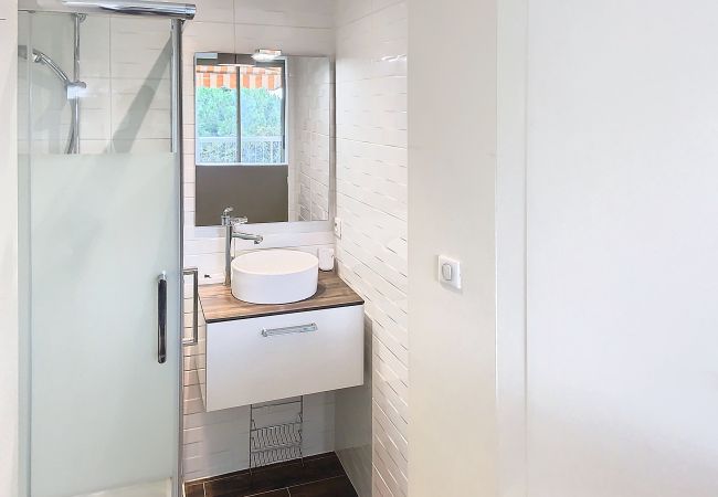 Appartement à Cannes - Superbe appartement terrasse vue mer 347L/GLEN Appartement à Cannes - Superbe appartement terrasse vue mer 347L/GLEN