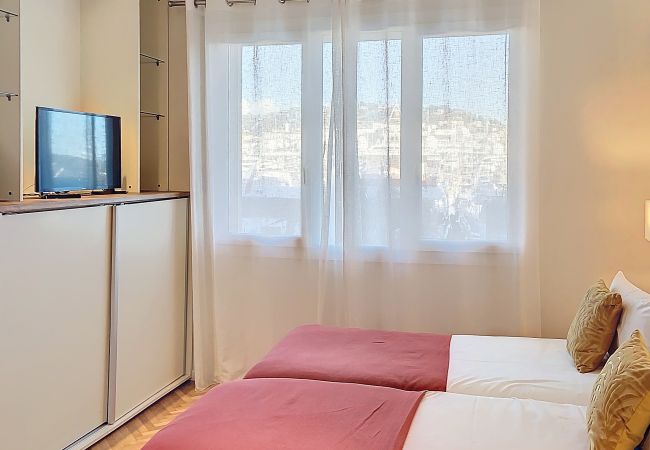 Appartement à Cannes - 3p Quai St Pierre - 348L/ Alexa Appartement à Cannes - 3p Quai St Pierre - 348L/ Alexa
