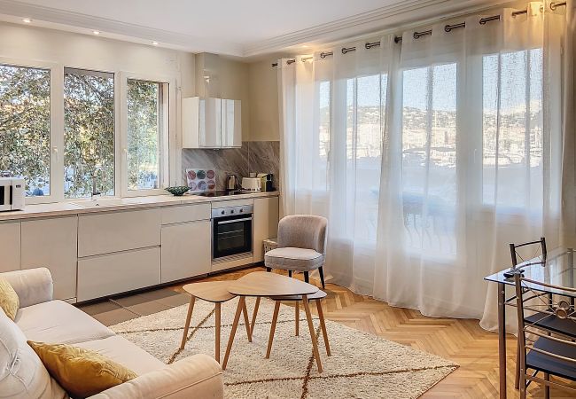 Appartement à Cannes - 3p Quai St Pierre - 348L/ Alexa Appartement à Cannes - 3p Quai St Pierre - 348L/ Alexa