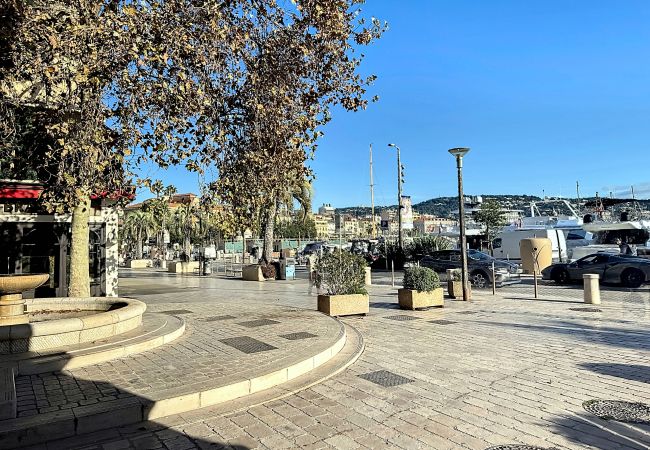 Appartement à Cannes - 3p Quai St Pierre - 348L/ Alexa Appartement à Cannes - 3p Quai St Pierre - 348L/ Alexa