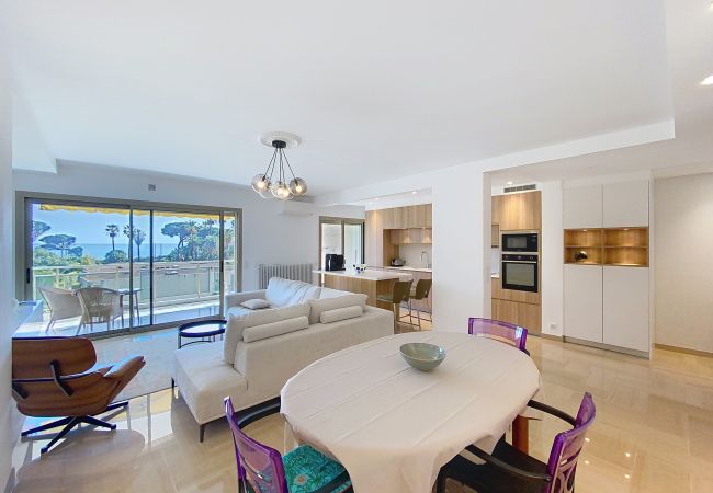 Appartement à Cannes - Superbes prestations terrasse piscine mer  350L /C Appartement à Cannes - Superbes prestations terrasse piscine mer  350L /C