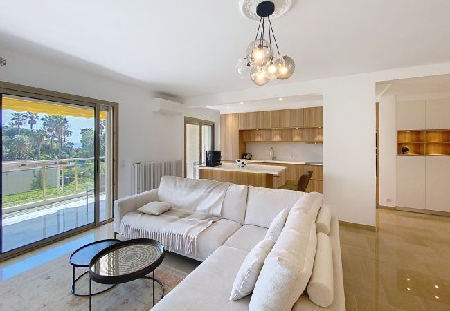 Appartement à Cannes - Superbes prestations terrasse piscine mer  350L /C Appartement à Cannes - Superbes prestations terrasse piscine mer  350L /C
