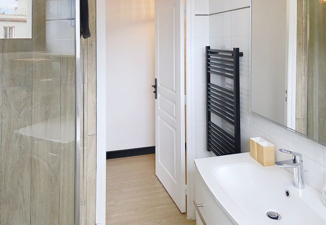 Appartement à Cannes - Bel appartement à deux pas des plages 351L/LUC Appartement à Cannes - Bel appartement à deux pas des plages 351L/LUC